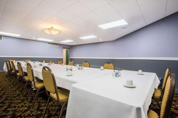Riverfront Hotel International Falls Bagian luar foto